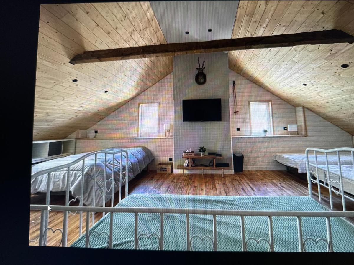 Agreable Maison De Village Au Coeur De Sarrancolin Buitenkant foto