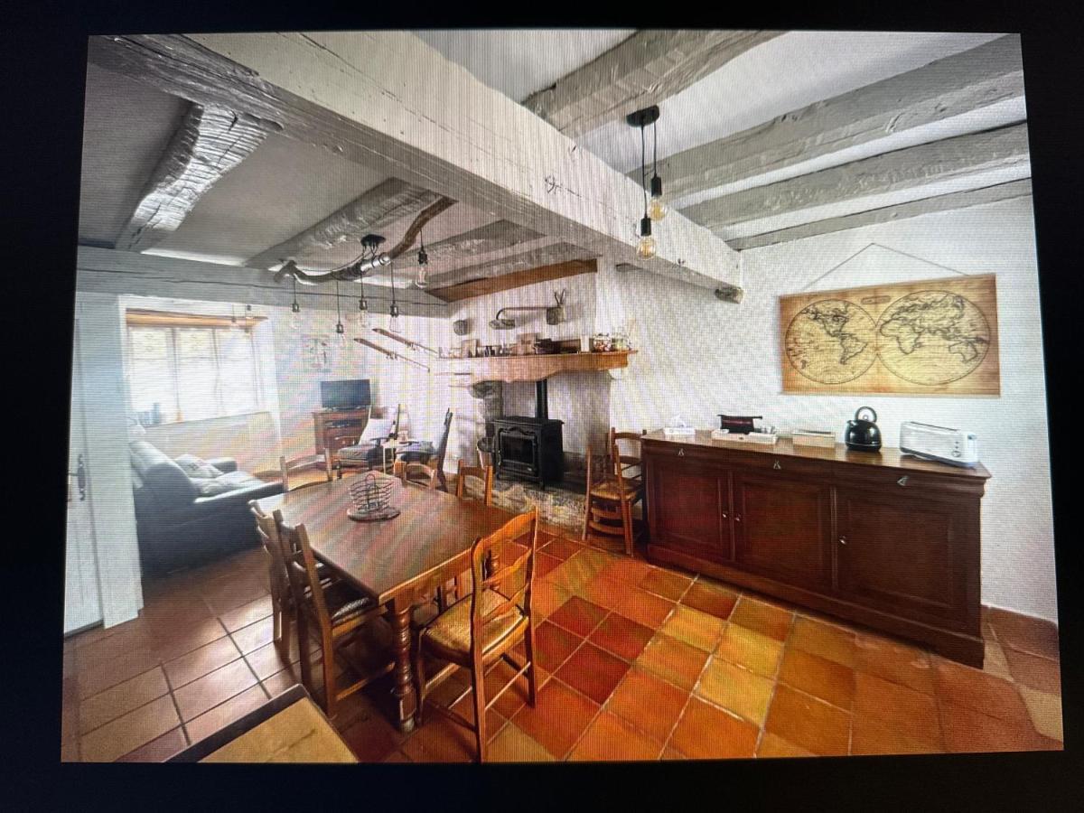 Agreable Maison De Village Au Coeur De Sarrancolin Buitenkant foto